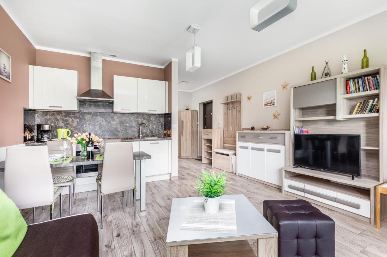 Apartamenty Polnocna By Noclegi Renters Darlowo Ngoại thất bức ảnh