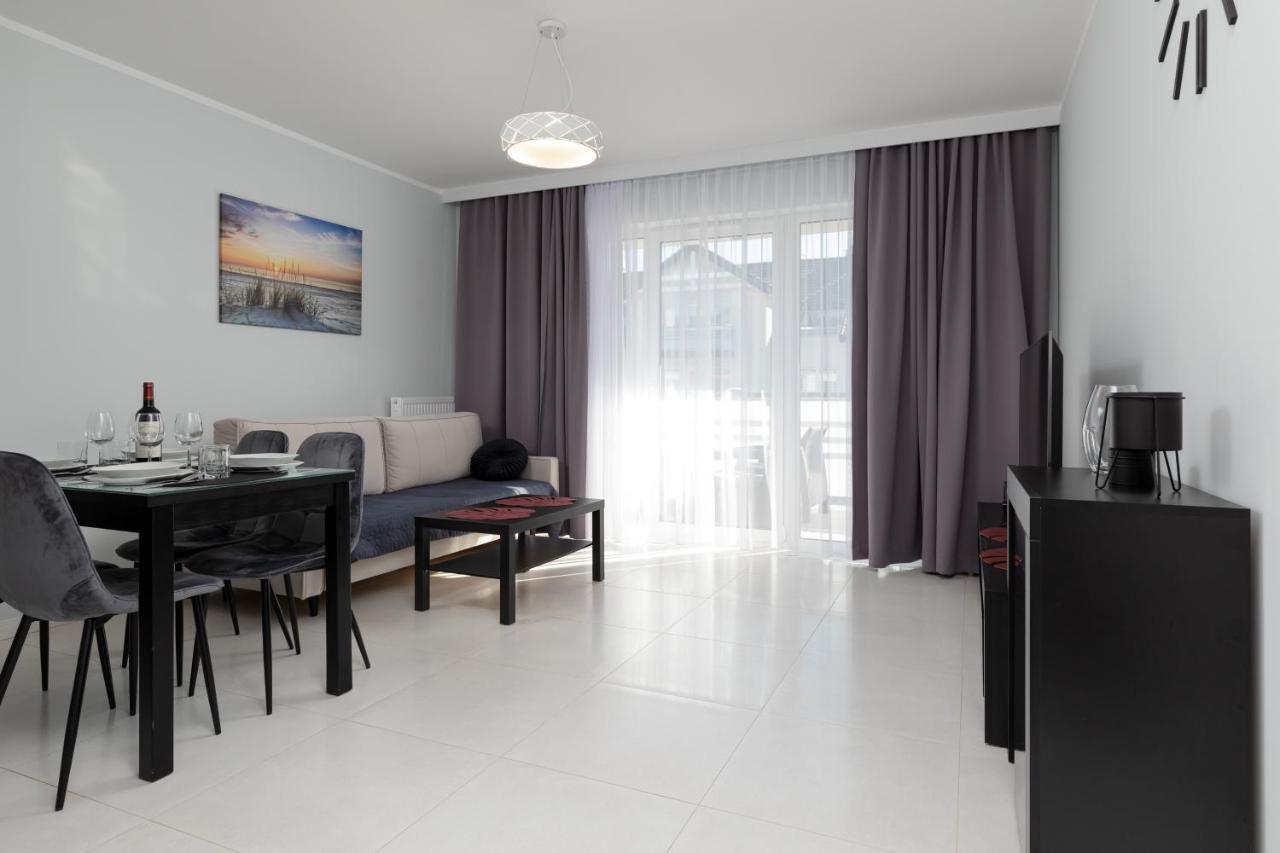 Apartamenty Polnocna By Noclegi Renters Darlowo Ngoại thất bức ảnh